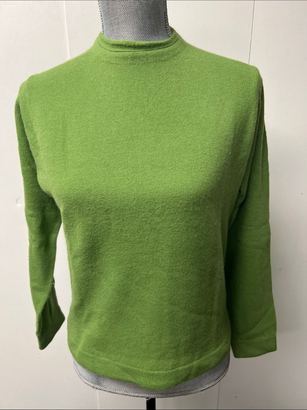 Sears Vintage Bright Green Turtleneck Sweater